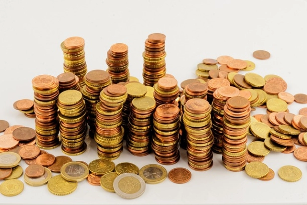 颇为重要！中金所调整手续费(中金所平今仓手续费)_http://oudox.cn_德指期货直播间_第1张